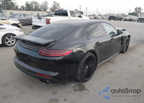 2018 Porsche Panamera 4 из США, поврежденный, VIN WP0AA2A73JL100554